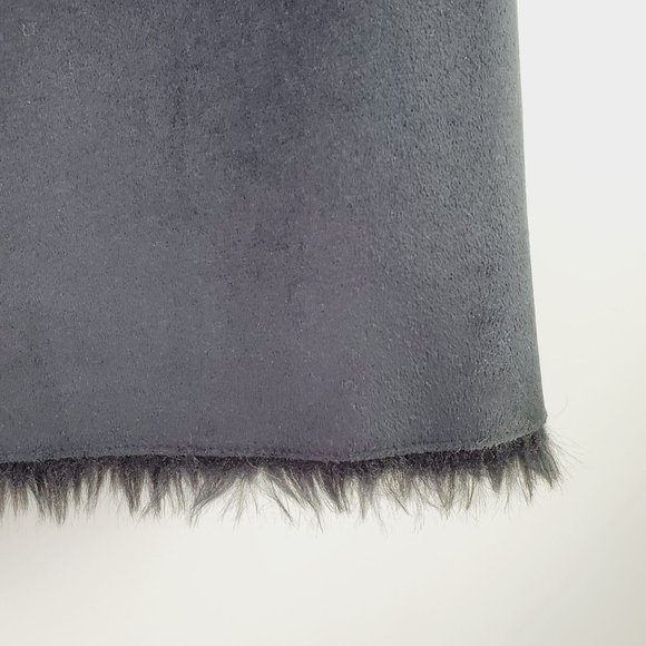 LOFT Suede Faux Fur Reversible Vest NWOT XS - Picture 5 of 9